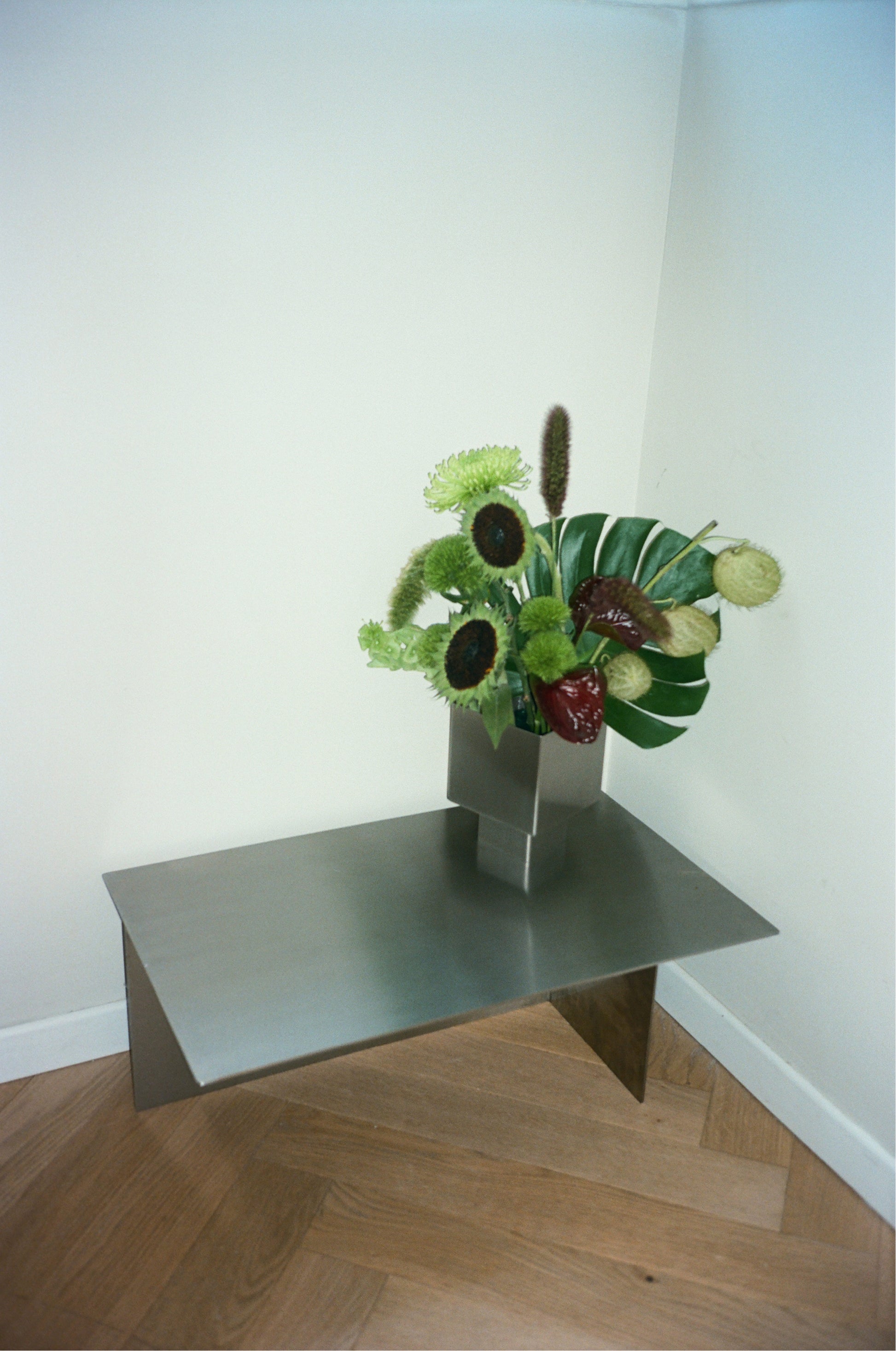 THE VASES
