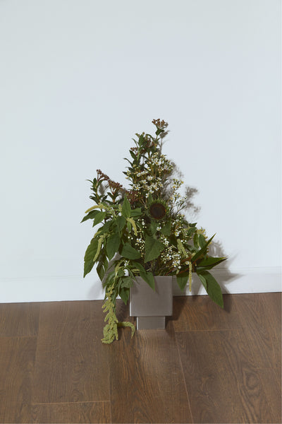 THE VASES