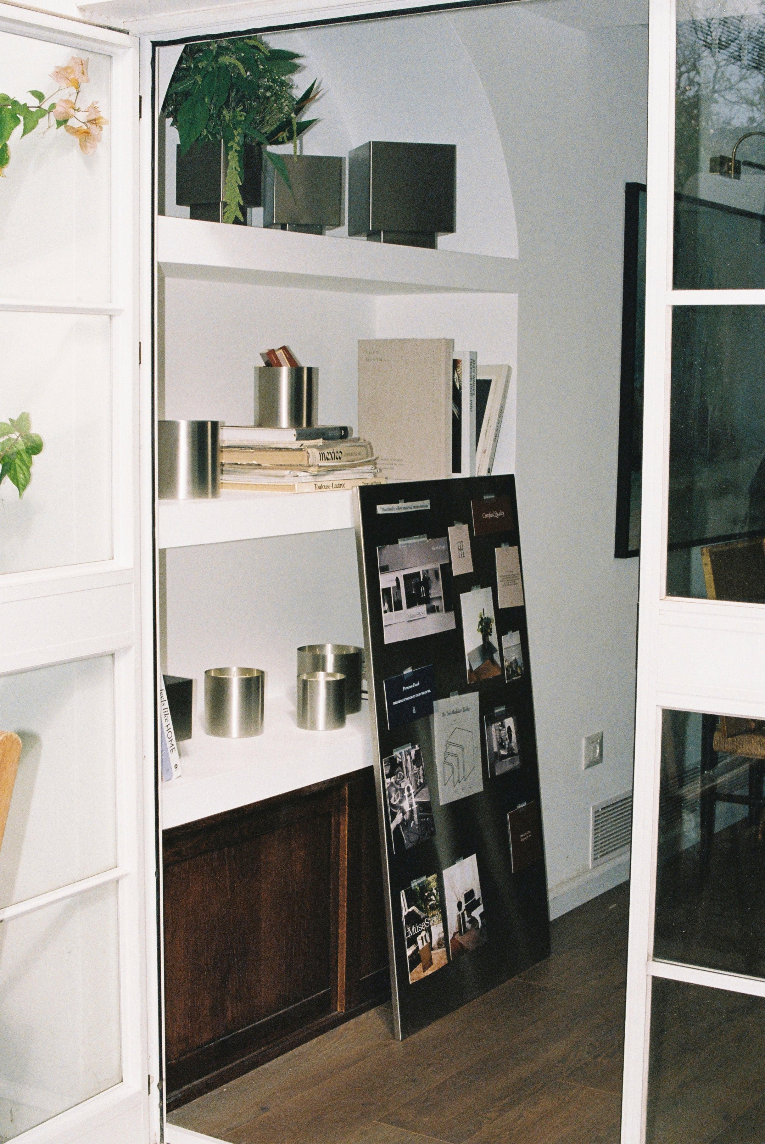 THE MOOD BOARD