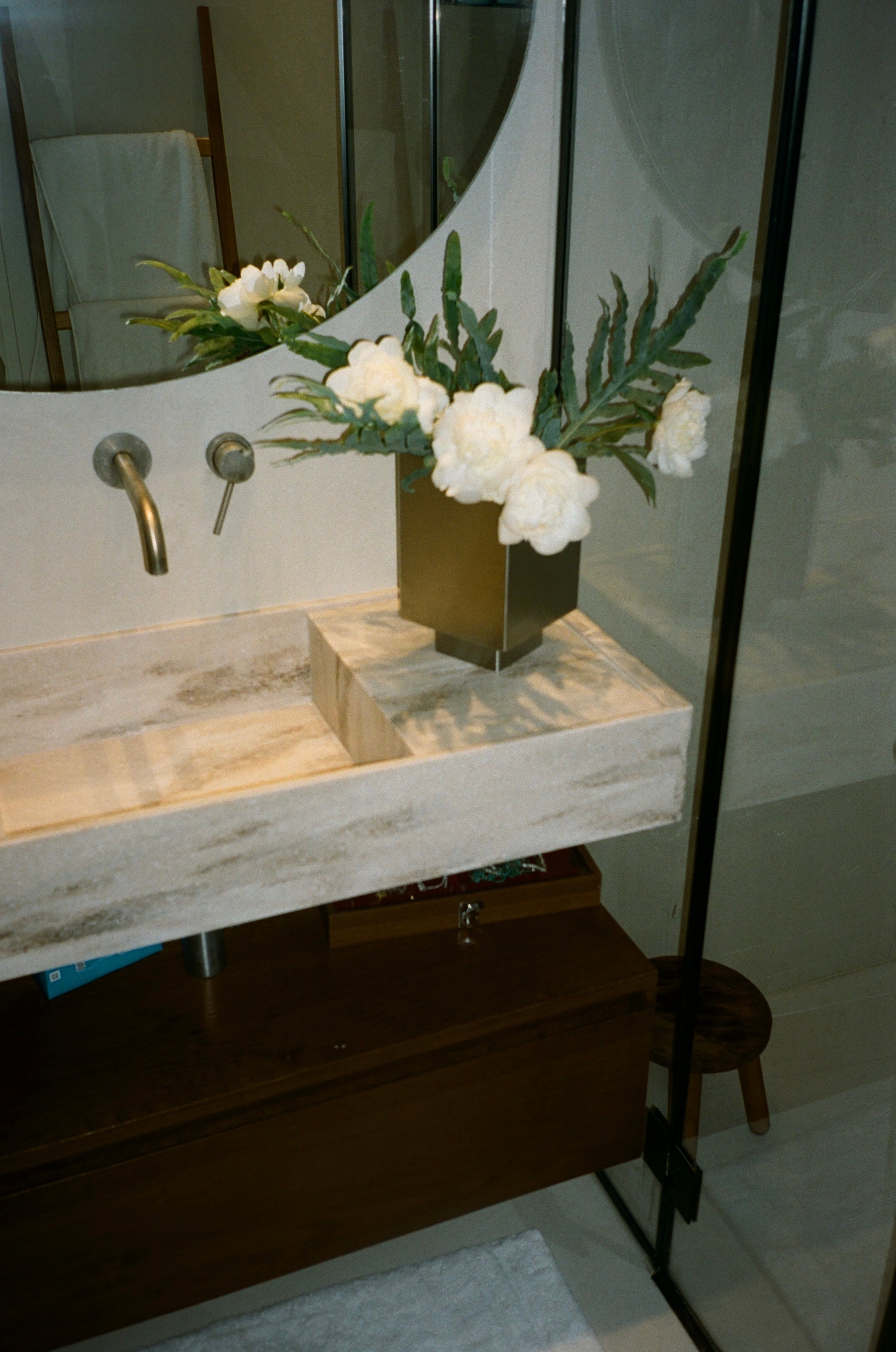 THE LONG VASE